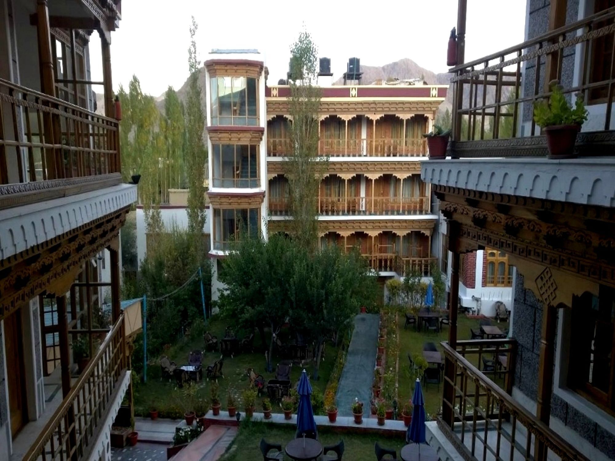 Hotel Royal Palace - Leh Kültér fotó